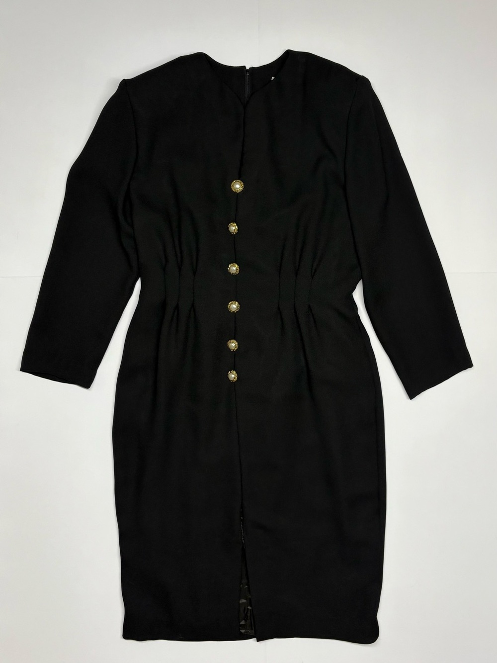 Elegant Black Long Sleeve Button-Front Sheath Dress